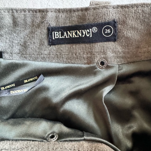 BLANK NYC Womens Suede Leather Two Way Zip Front Mini Skirt Size 26 - Picture 4 of 10